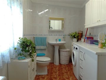full130356160790981