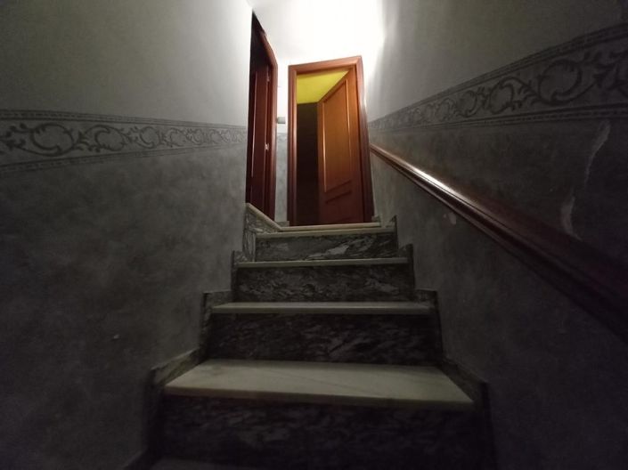 Image No.15-4 Bed Townhouse for sale