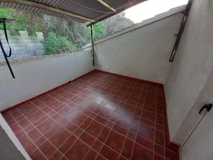 Image No.31-4 Bed Townhouse for sale