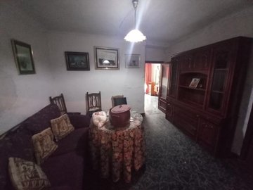 full135174761793795