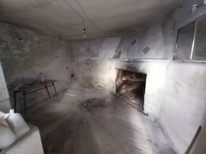 Image No.16-5 Bed Townhouse for sale