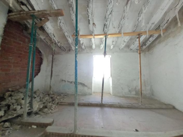 Image No.13-3 Bed Townhouse for sale