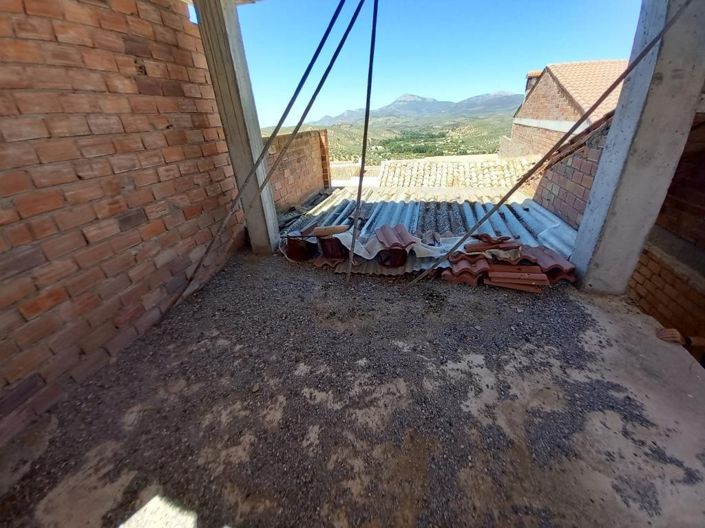 Image No.14-3 Bed Townhouse for sale