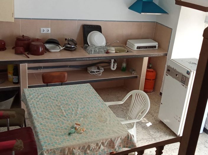 Image No.12-2 Bed Townhouse for sale