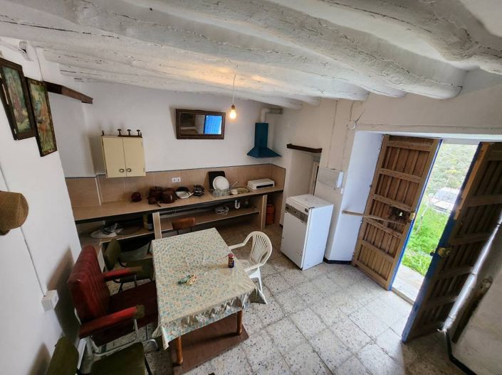 Image No.2-2 Bed Townhouse for sale