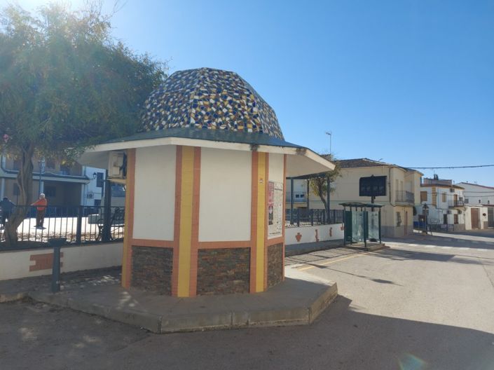 Image No.28-3 Bed Bungalow for sale