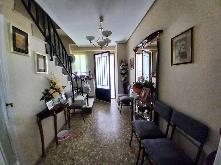 Image No.12-4 Bed Country House for sale