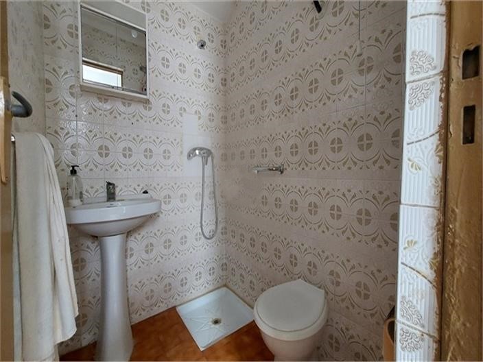 Image No.9-3 Bed Townhouse for sale