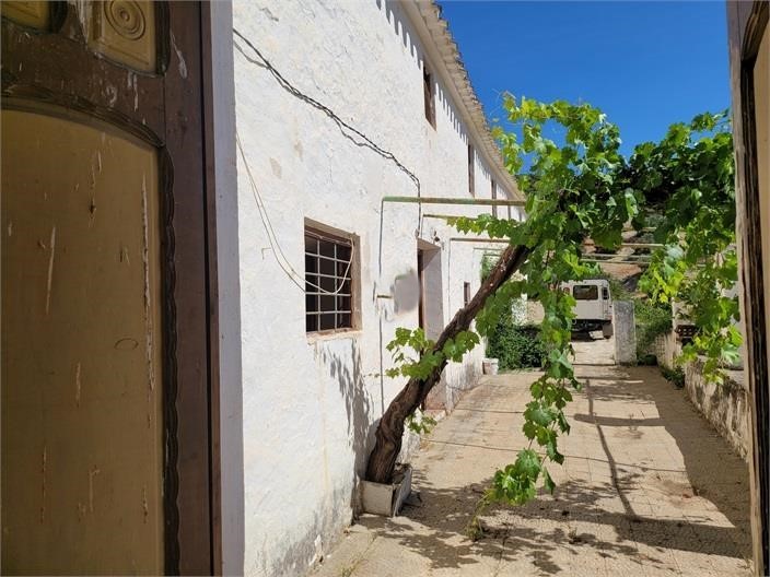 Image No.18-5 Bed Cortijo for sale