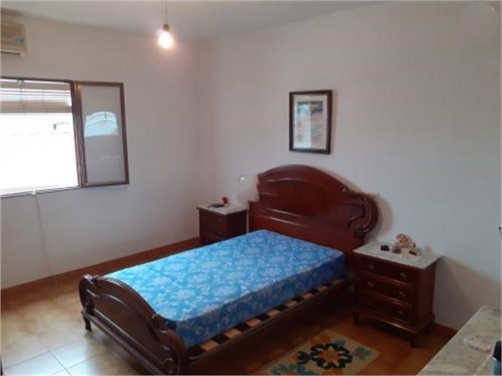 Image No.14-4 Bed Townhouse for sale