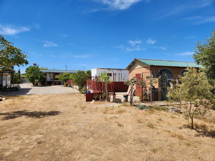 Image No.13-3 Bed Chalet for sale