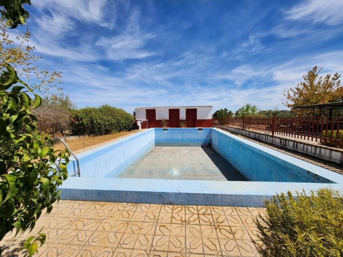 Image No.14-3 Bed Chalet for sale