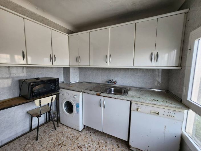 Image No.3-6 Bed Townhouse for sale