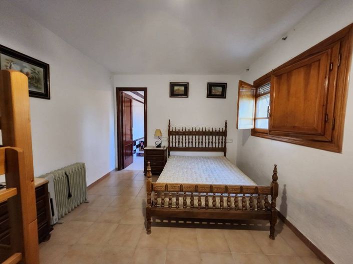 Image No.17-5 Bed Villa for sale