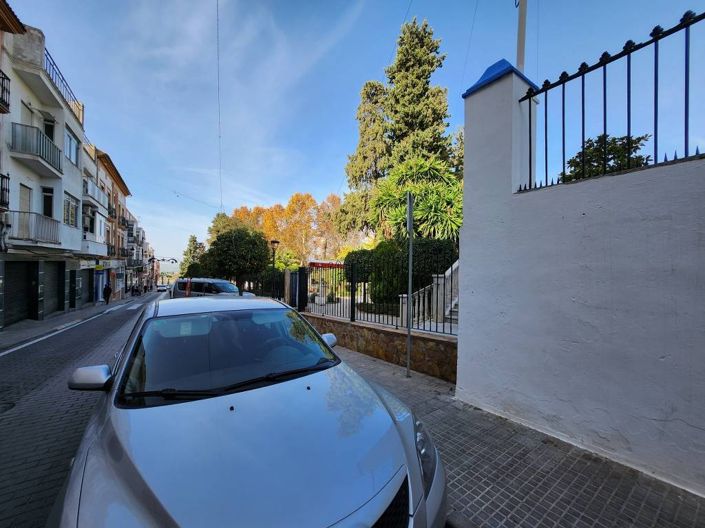 Image No.13-Commercial for sale