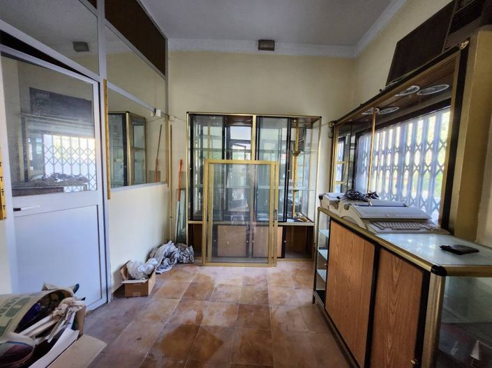 Image No.3-Commercial for sale