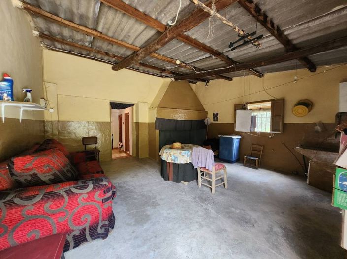 Image No.16-4 Bed Country House for sale