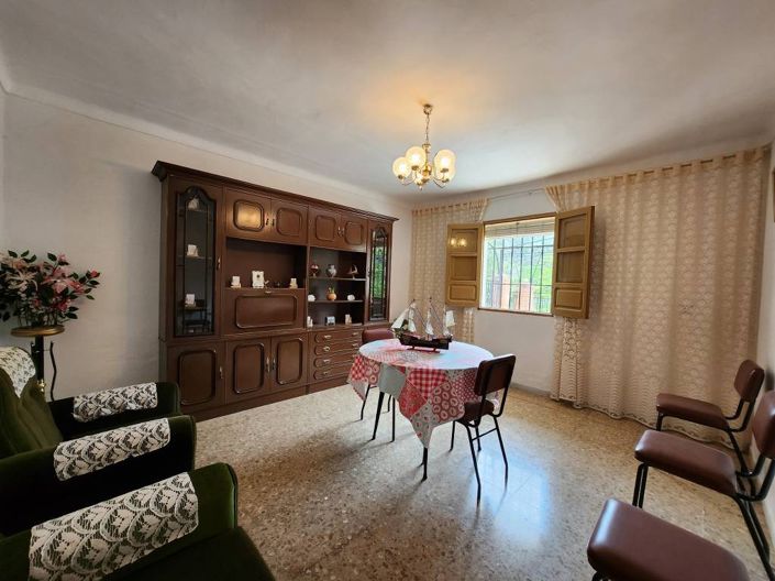 Image No.4-4 Bed Country House for sale