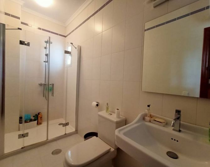 Image No.9-5 Bed Villa for sale