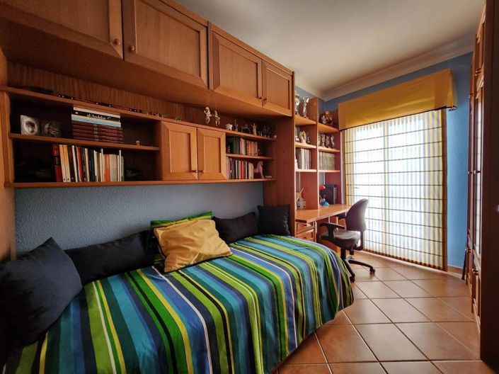 Image No.9-4 Bed Townhouse for sale