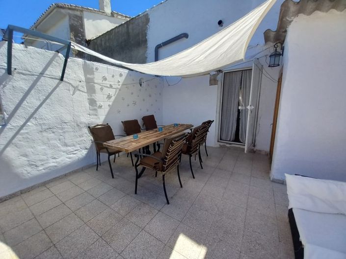 Image No.13-3 Bed Townhouse for sale