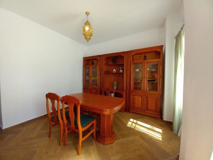 Image No.5-3 Bed Townhouse for sale