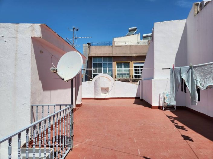 Image No.6-3 Bed Apartment for sale