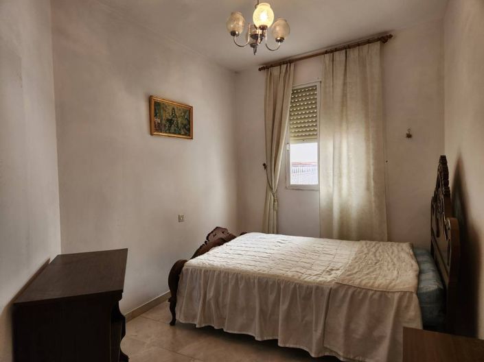 Image No.8-3 Bed Apartment for sale