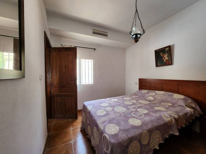 Image No.12-3 Bed Chalet for sale