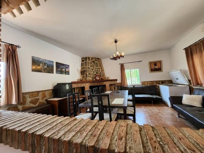 Image No.16-3 Bed Chalet for sale