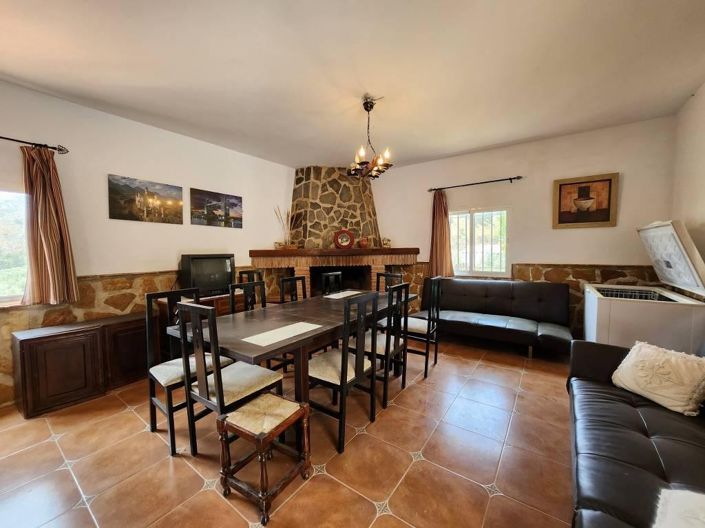 Image No.3-3 Bed Chalet for sale