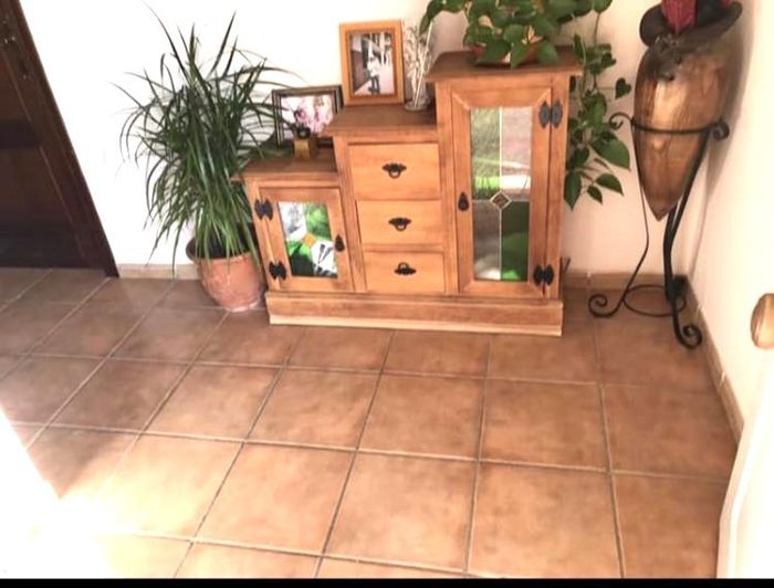 Image No.10-6 Bed Villa for sale