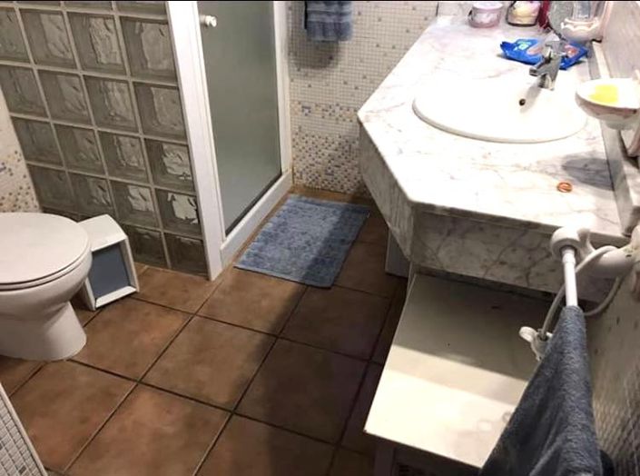 Image No.12-6 Bed Villa for sale