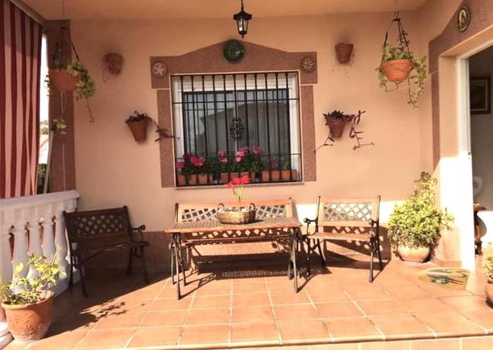 Image No.6-6 Bed Villa for sale