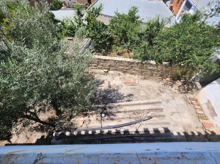 Image No.21-3 Bed Townhouse for sale