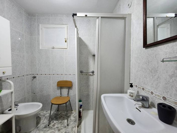 Image No.21-5 Bed Townhouse for sale