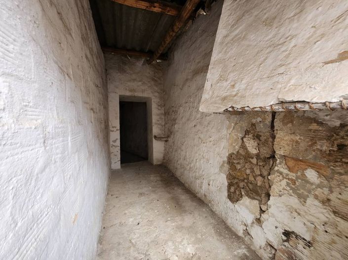 Image No.13-3 Bed Townhouse for sale