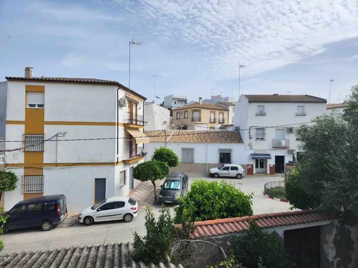 Image No.21-4 Bed Townhouse for sale