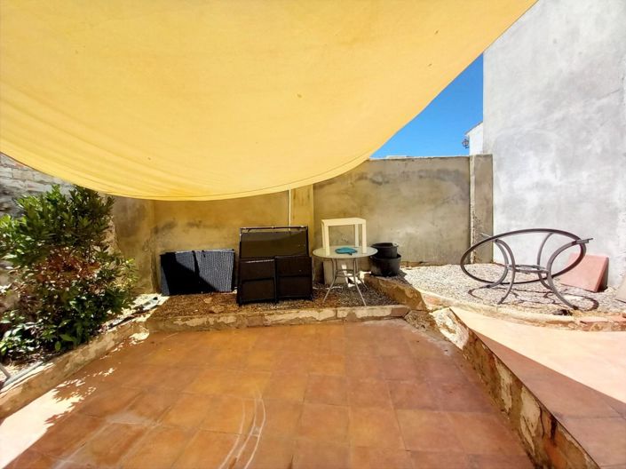 Image No.20-3 Bed Townhouse for sale