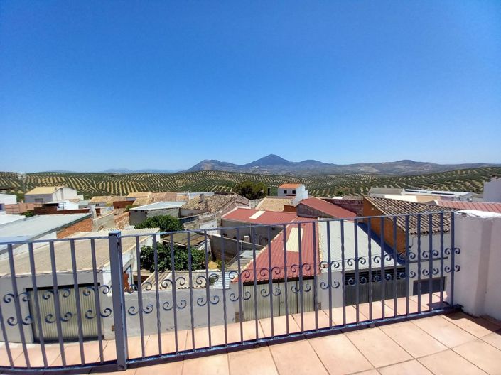 Image No.34-3 Bed Townhouse for sale