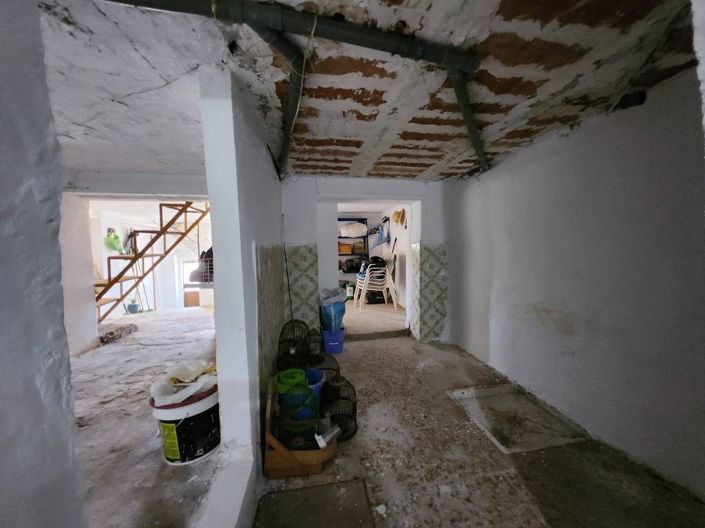 Image No.19-4 Bed Townhouse for sale