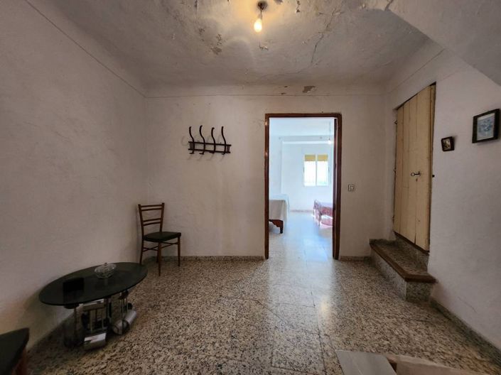 Image No.15-5 Bed Townhouse for sale