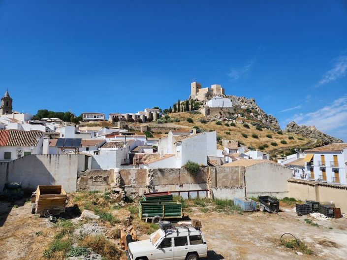 Image No.3-5 Bed Townhouse for sale