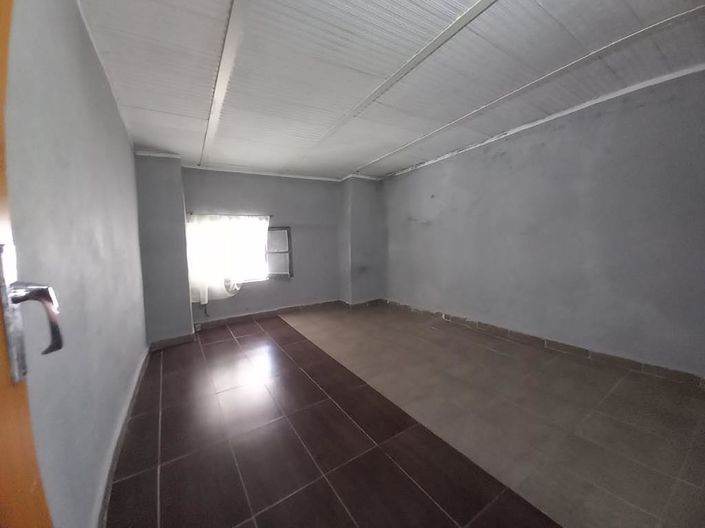 Image No.23-4 Bed Townhouse for sale