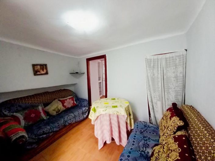 Image No.5-4 Bed Townhouse for sale