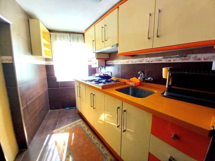 Image No.10-4 Bed Townhouse for sale