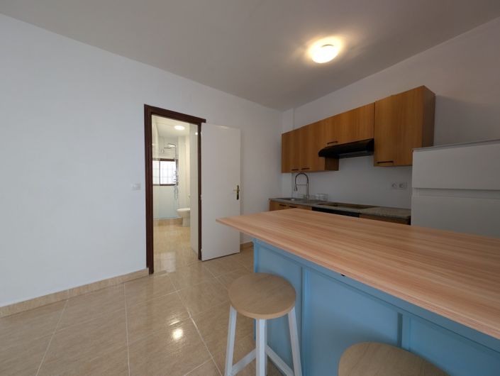 Image No.16-3 Bed Townhouse for sale