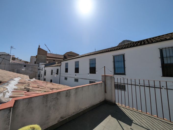 Image No.32-3 Bed Townhouse for sale