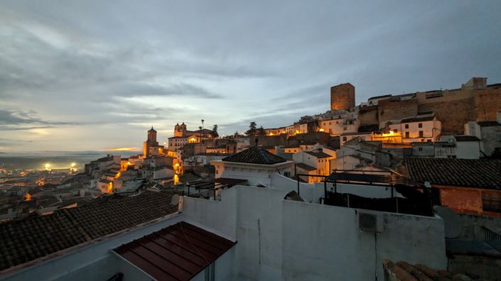 Image No.37-3 Bed Townhouse for sale