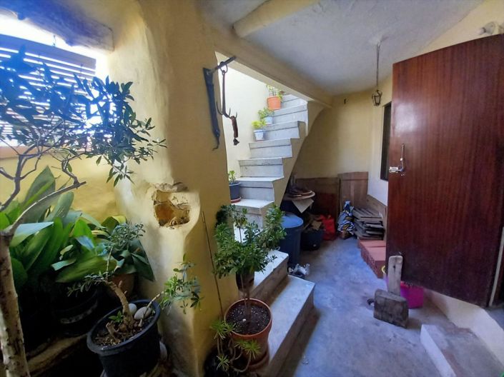 Image No.14-3 Bed Townhouse for sale